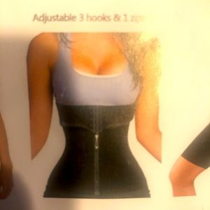 🎁Gift if bundle and buy more than 2 itemsNWOT